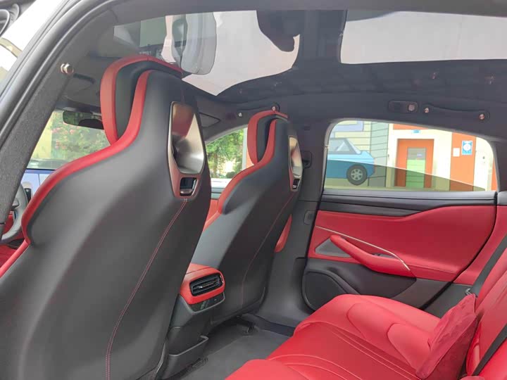 Фото 8 - Xiaomi SU7