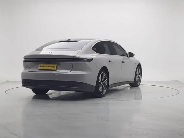 Photo 7 - Nio ET7