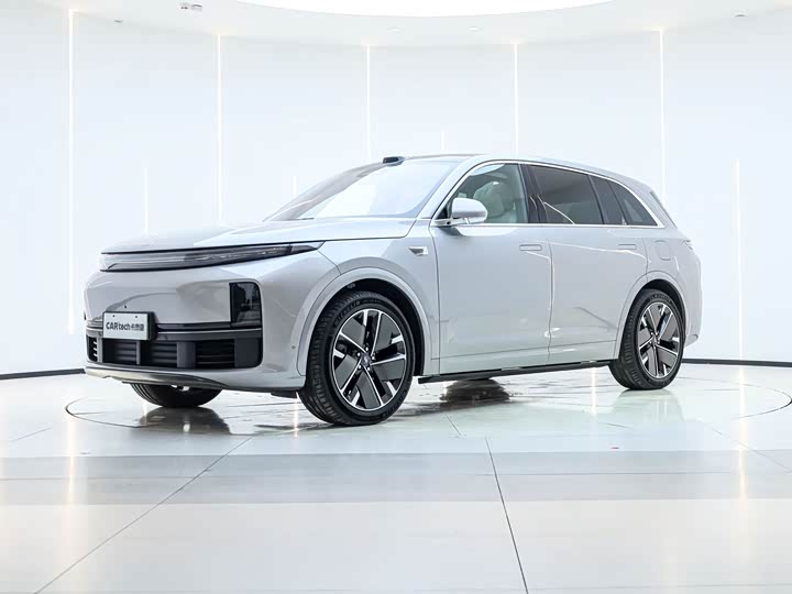 Photo 1 - LiXiang L7