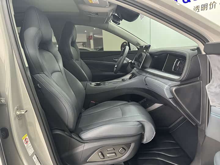 Фото 8 - BYD Sea Lion 07 DM-i Hybrid