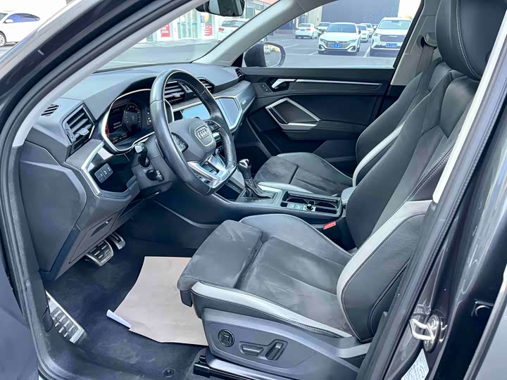 Фото 5 - Audi Q3