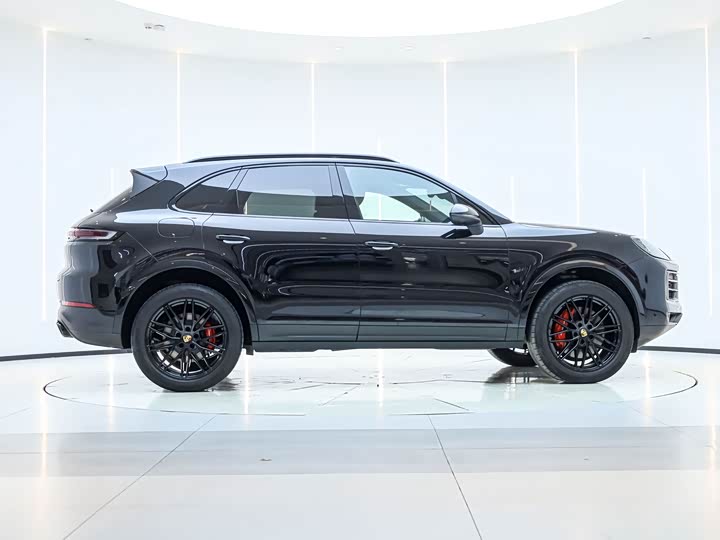 Фото 9 - Porsche Cayenne