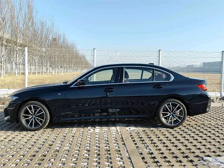 Фото 3 - BMW 3 Series