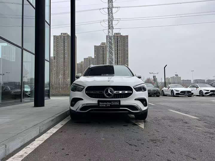 Фото 2 - Mercedes-Benz GLA-Class