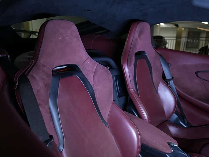 Фото 7 - McLaren GT