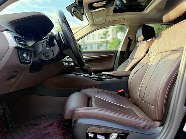 Фото 4 - BMW 5 Series