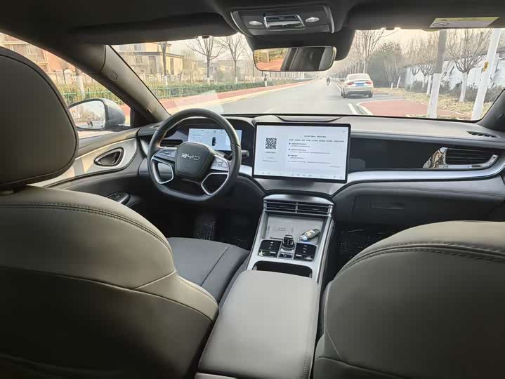 Фото 9 - BYD Seal 07 DM-i Hybrid