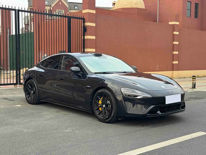 Фото 3 - Xiaomi SU7