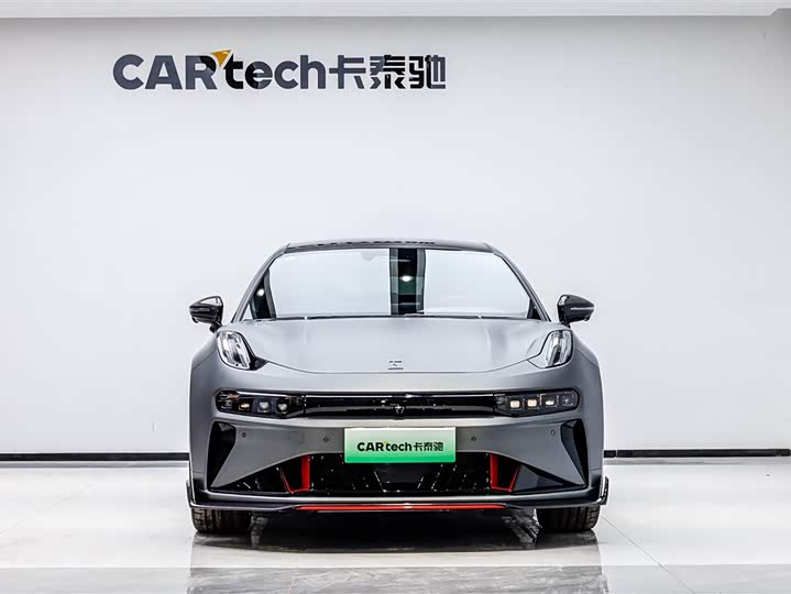 Фото 2 - Zeekr 001 FR