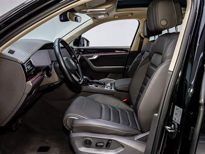 Photo 9 - Volkswagen Touareg