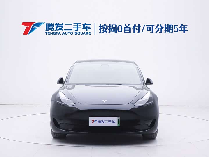 Фото 2 - Tesla Model 3