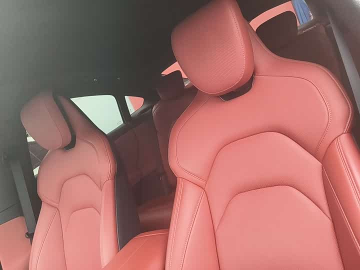 Фото 4 - Xiaomi SU7