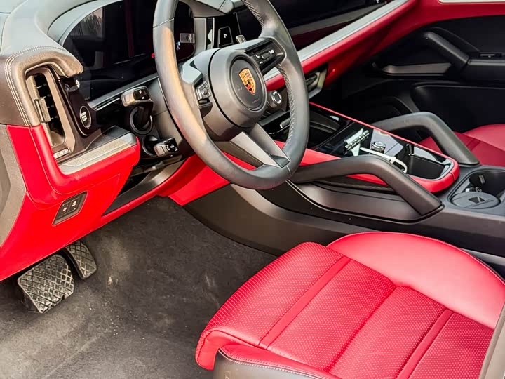 Фото 4 - Porsche Cayenne