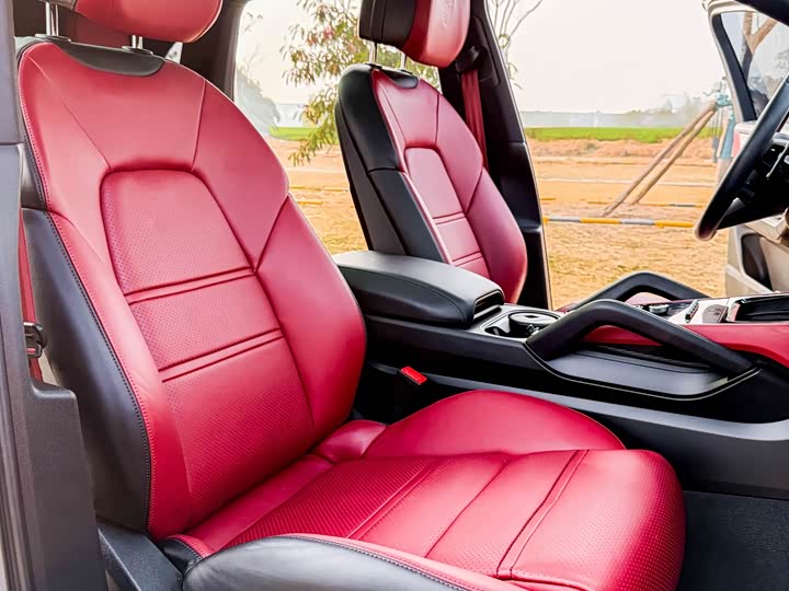 Фото 6 - Porsche Cayenne