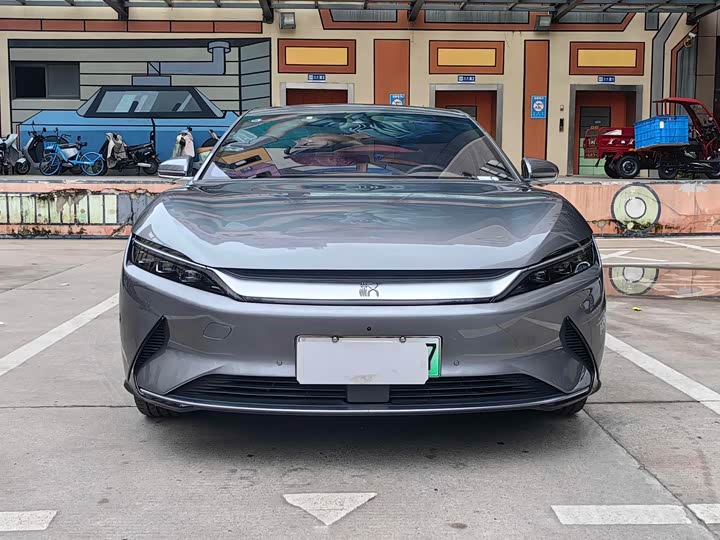 Фото 2 - BYD Han