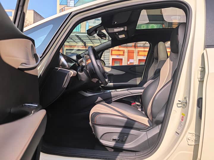 Фото 5 - BYD Dolphin