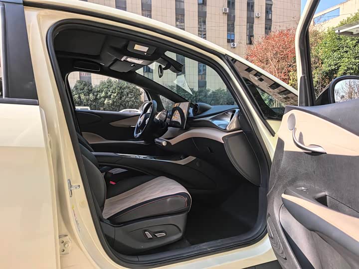 Фото 7 - BYD Dolphin