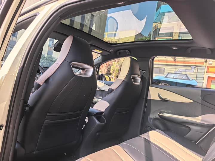 Фото 8 - BYD Dolphin