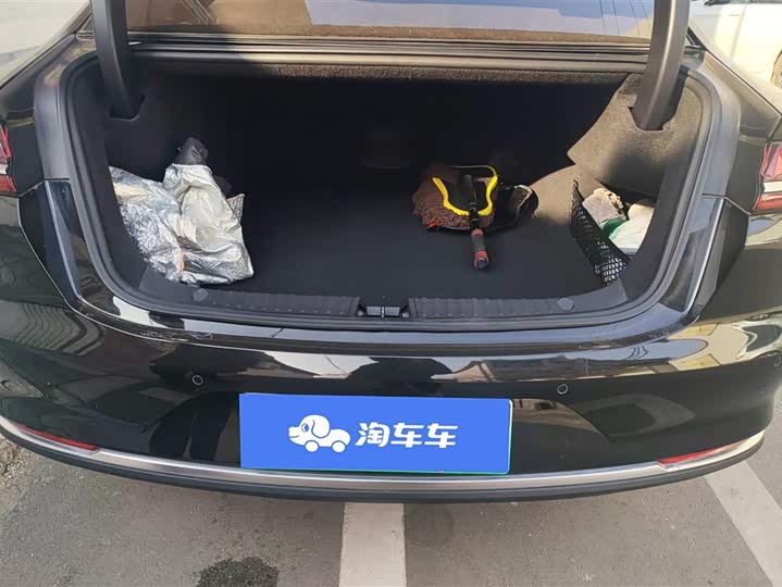 Фото 4 - BYD Han