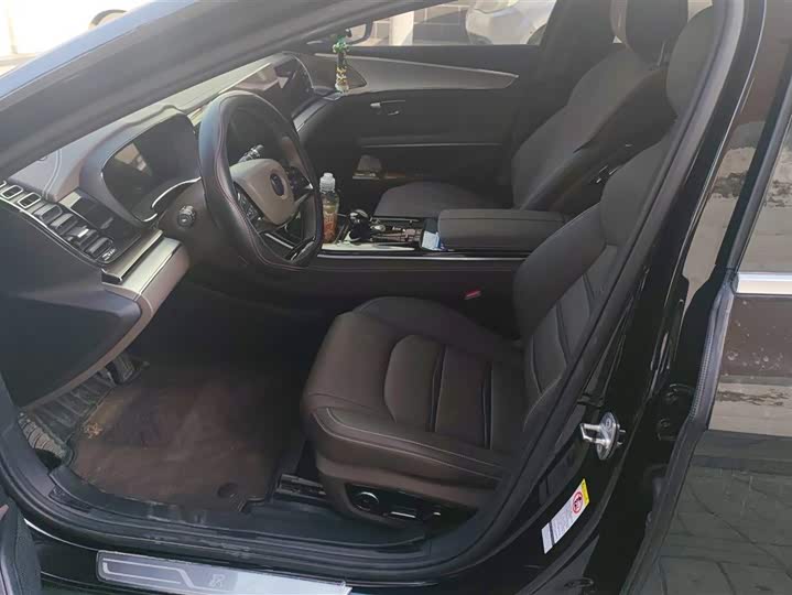 Фото 9 - BYD Han