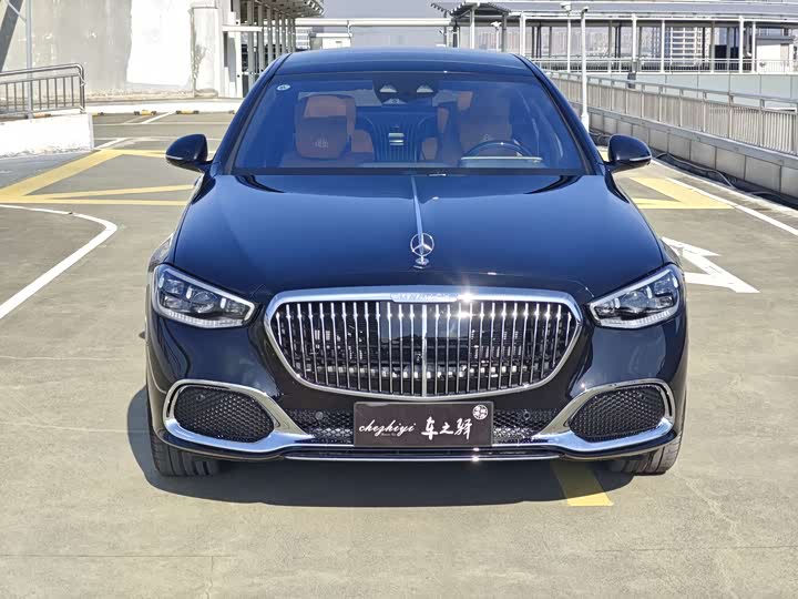 Фото 2 - Mercedes-Benz Maybach S-Class