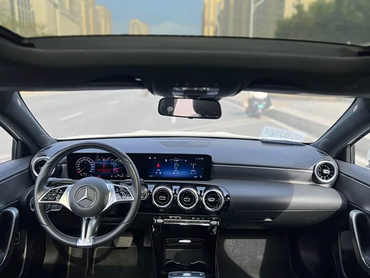 Photo 5 - Mercedes-Benz A-Class