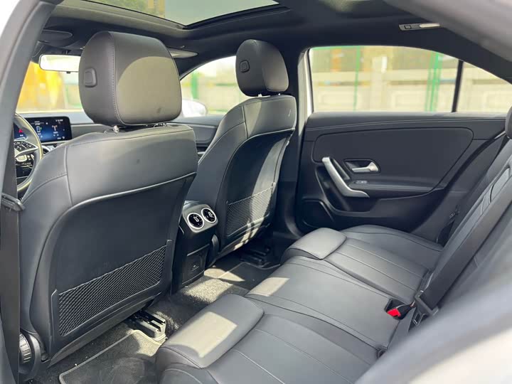 Photo 7 - Mercedes-Benz A-Class