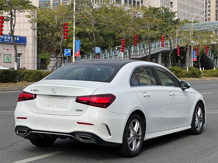 Photo 9 - Mercedes-Benz A-Class