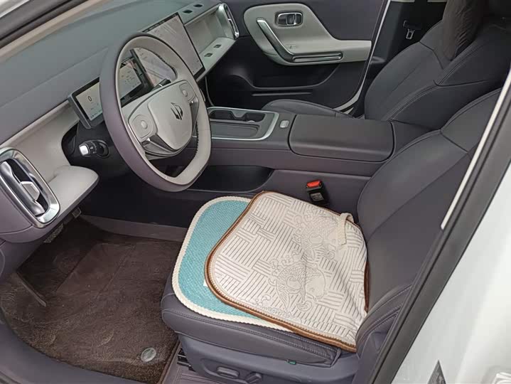 Фото 9 - Leapmotor B01