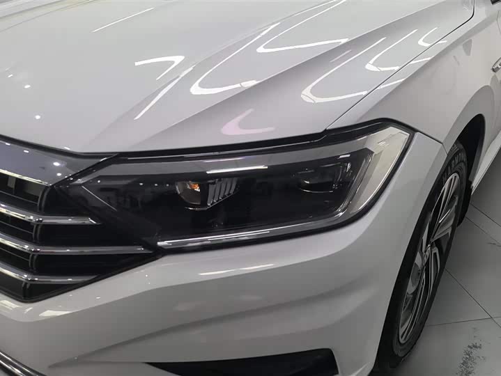 Фото 4 - Volkswagen Sagitar L