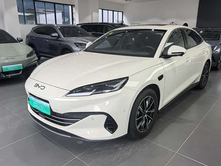 Фото 1 - BYD Seal 06 Hybrid/EV