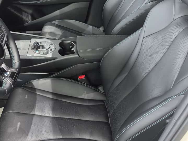 Фото 3 - BYD Seal 06 Hybrid/EV