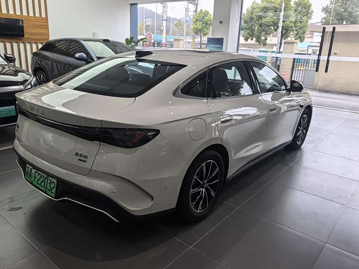 Фото 8 - BYD Seal 06 Hybrid/EV