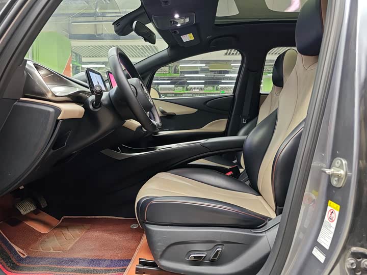 Фото 8 - BYD Dolphin