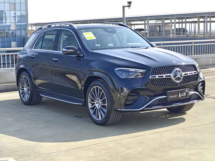 Фото 3 - Mercedes-Benz GLE-Class