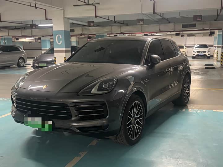 Фото 1 - Porsche Cayenne Hybrid