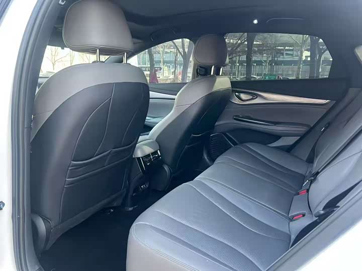 Фото 6 - BYD Seal