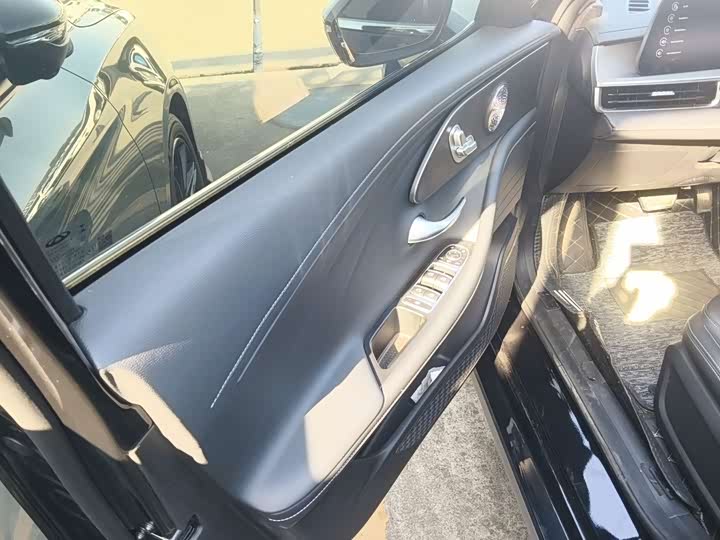 Фото 7 - Chery Arrizo 8