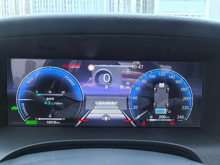 Фото 4 - Toyota Camry