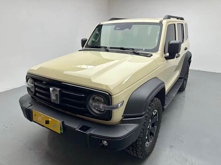 Photo 1 - Tank 300 Hybrid