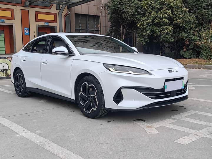 Фото 3 - BYD Seal 06 Hybrid/EV