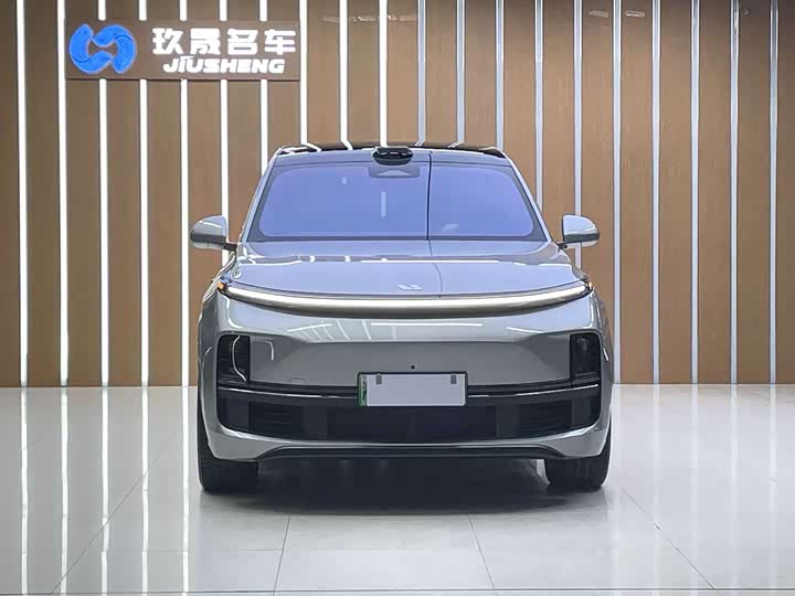 Фото 2 - LiXiang L9