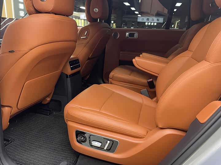 Фото 5 - LiXiang L9