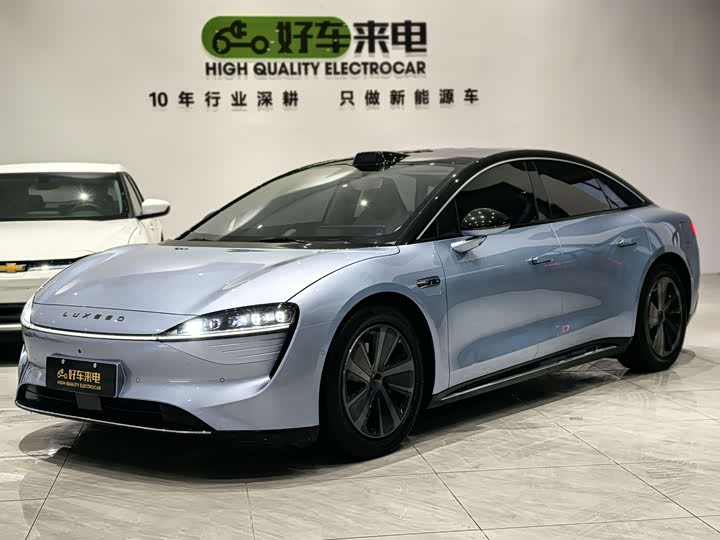 Фото 1 - Luxeed S7