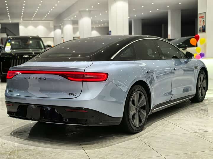 Фото 4 - Luxeed S7