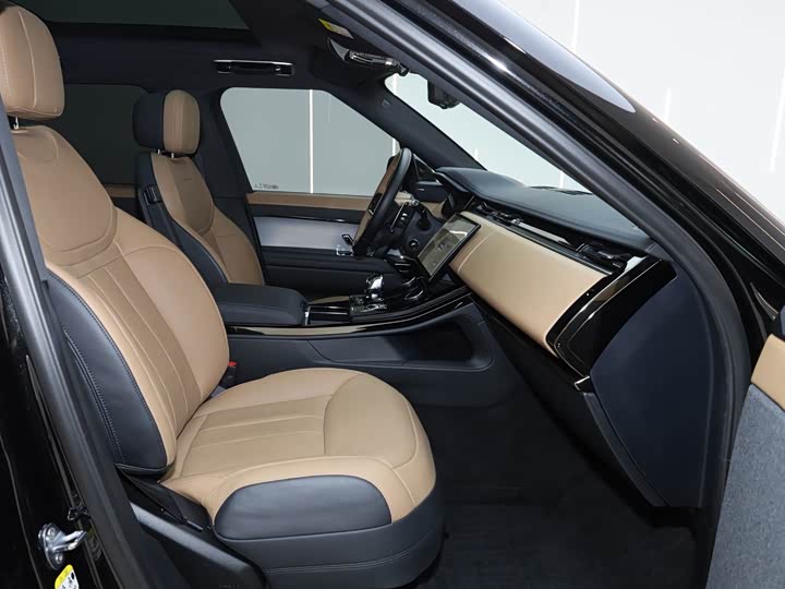 Photo 2 - Land Rover Range Rover Sport