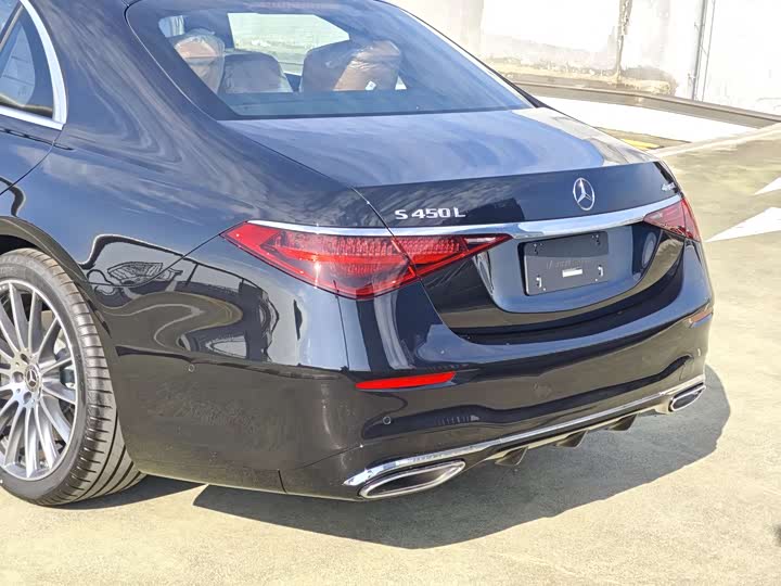 Фото 6 - Mercedes-Benz S-Class