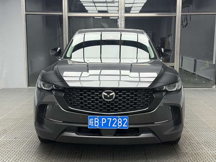 Фото 2 - Mazda CX-50