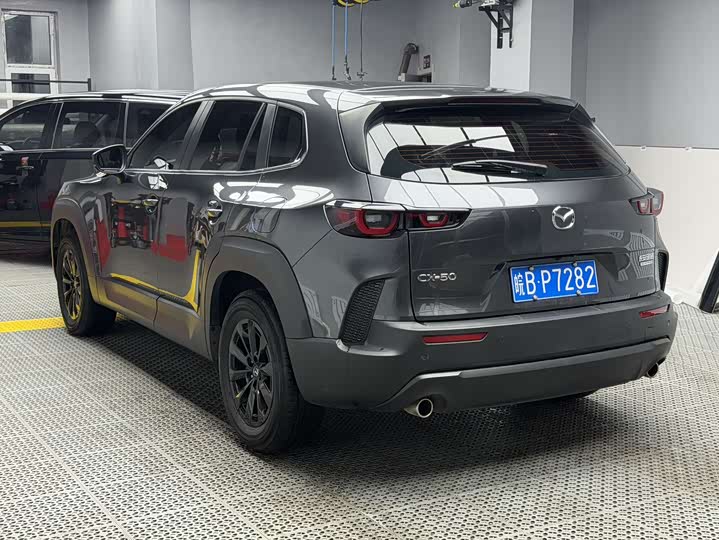 Фото 4 - Mazda CX-50