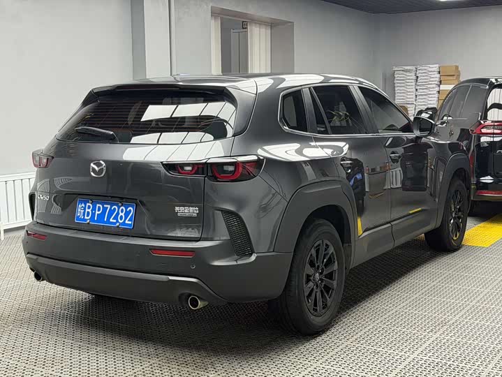 Фото 6 - Mazda CX-50